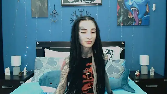 Snapshot of Velvetbat chatting on 06-12-26, 07:07 Velvetbat online show from 06-12-26, 07:07