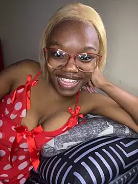 YummyMelanin117 online show from 10-02-25, 10:28