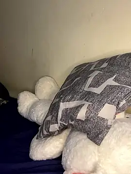 YummyMelanin117 online show from 01-12-26, 10:37