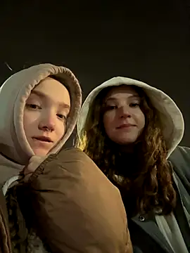 Snapshot of bambi_lu chatting on 11-23-25, 03:23 bambi lu online show from 11-23-25, 03:23