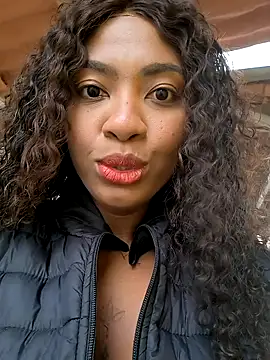 Snapshot of Angel_tammy chatting on 05-11-26, 12:11 Angel tammy online show from 05-11-26, 12:11
