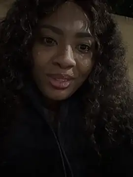 Snapshot of Angel_tammy chatting on 06-08-26, 01:28 Angel tammy online show from 06-08-26, 01:28