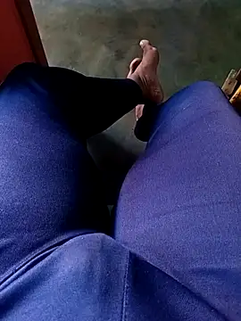 Snapshot of A-1PLAYBOY0 chatting on 09-30-25, 02:05 A-1PLAYBOY0 online show from 09-30-25, 02:05