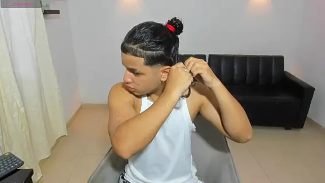 samxx muscle online show from 06-17-26, 12:40