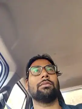 Snapshot of UAjit chatting on 05-07-26, 05:24 UAjit online show from 05-07-26, 05:24