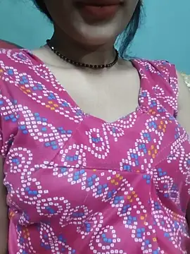 Snapshot of Eshwari_Chopra chatting on 06-15-26, 10:56 Eshwari Chopra online show from 06-15-26, 10:56