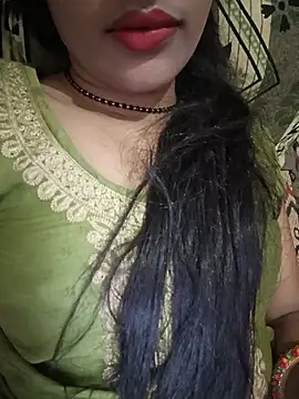 Snapshot of Eshwari_Chopra chatting on 07-22-26, 03:09 Eshwari Chopra online show from 07-22-26, 03:09