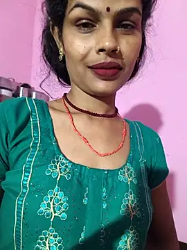 Eshna Dabral online show from 10-26-25, 01:11