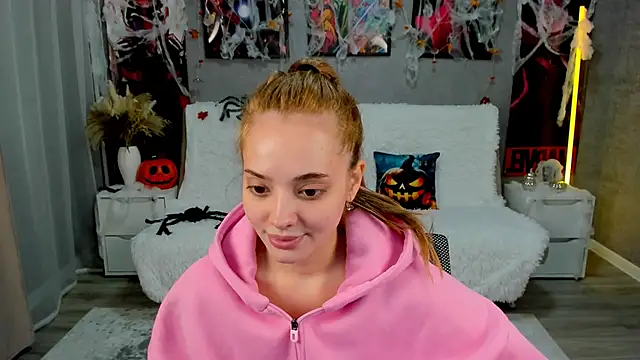 Snapshot of MelanieAlves chatting on 10-30-25, 06:30 MelanieAlves online show from 10-30-25, 06:30