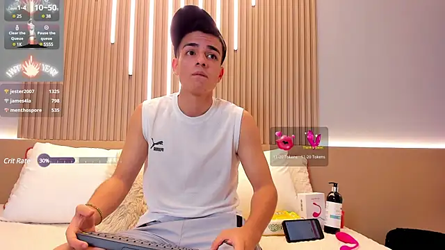 Hotboy21  online show from 03-20-25, 01:26