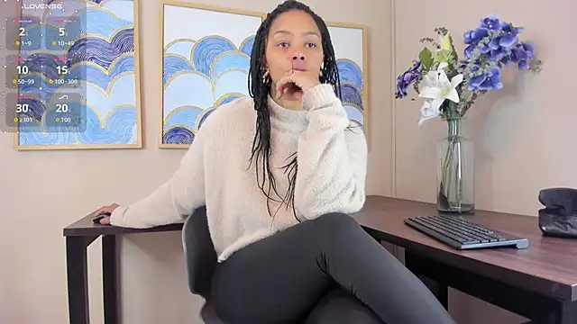 Snapshot of andrea_xoe_ chatting on 11-06-25, 01:12 andrea xoe online show from 11-06-25, 01:12