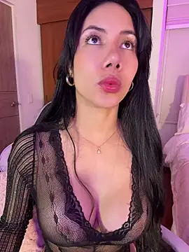 Snapshot of ArianaReynoldss chatting on 07-09-26, 10:08 ArianaReynoldss online show from 07-09-26, 10:08