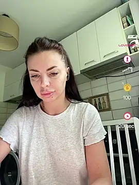 Snapshot of Anna_Nobel chatting on 04-28-26, 07:46 Anna Nobel online show from 04-28-26, 07:46