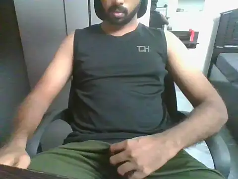 lovelyakash69 online show from 03-19-26, 11:58