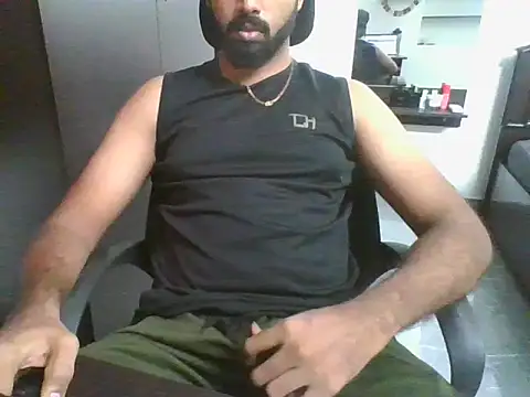 lovelyakash69 online show from 06-22-26, 05:26