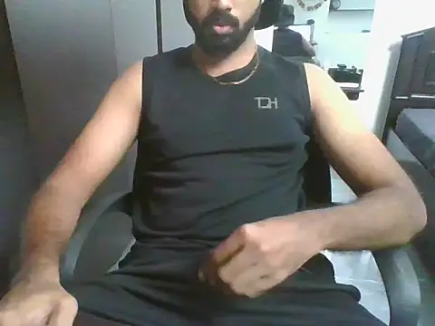 lovelyakash69 online show from 07-25-26, 08:01