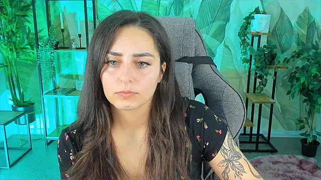 Snapshot of ValeriiMills chatting on 11-27-25, 03:03 ValeriiMills online show from 11-27-25, 03:03