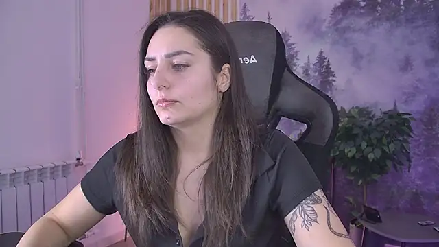 ValeriiMills online show from 02-14-26, 02:47