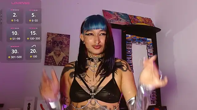SharaRoss1 online show from 06-04-26, 03:01