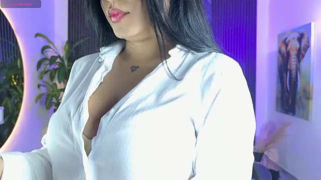 Lenna s online show from 02-08-26, 03:43