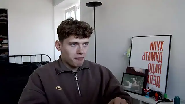 Snapshot of DanyDavis chatting on 09-29-25, 10:20 DanyDavis online show from 09-29-25, 10:20