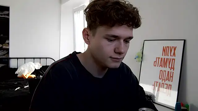 Snapshot of DanyDavis chatting on 10-03-25, 07:38 DanyDavis online show from 10-03-25, 07:38