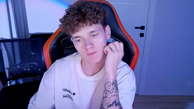 DanyDavis online show from 03-26-26, 08:14