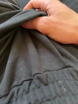 Snapshot of Mamio26 chatting on 10-03-25, 12:02 Mamio26 online show from 10-03-25, 12:02