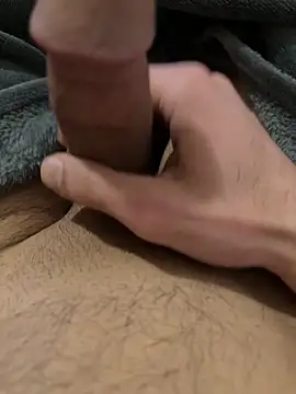 Snapshot of Mamio26 chatting on 11-03-25, 08:32 Mamio26 online show from 11-03-25, 08:32