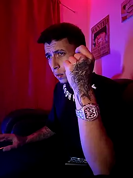 Snapshot of Chris__Jones chatting on 10-05-25, 03:16 Chris Jones online show from 10-05-25, 03:16