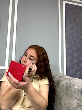 AmmberJones online show from 11-10-25, 12:37