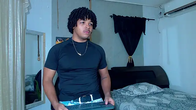 Snapshot of black_king_241 chatting on 09-16-25, 03:07 black king 241 online show from 09-16-25, 03:07