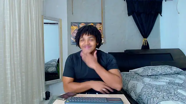 Snapshot of black_king_241 chatting on 09-18-25, 04:03 black king 241 online show from 09-18-25, 04:03