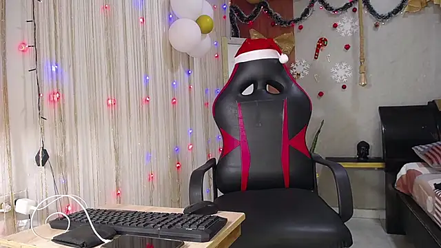 Snapshot of black_king_241 chatting on 11-27-25, 02:57 black king 241 online show from 11-27-25, 02:57