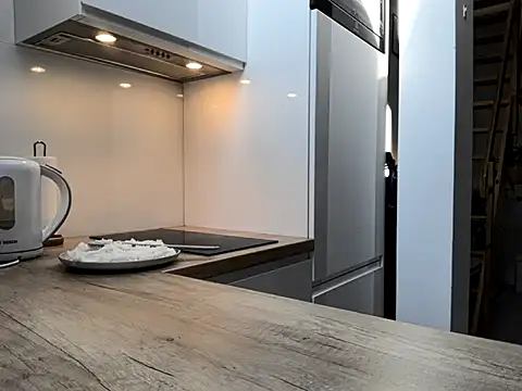 Snapshot of MoonlitLust chatting on 05-28-26, 05:49 MoonlitLust online show from 05-28-26, 05:49