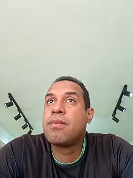 elnegro707070 online show from 02-20-26, 12:38