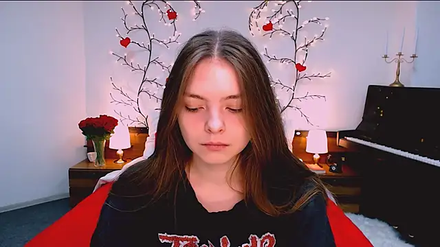 marshmallowee online show from 12-15-25, 09:13