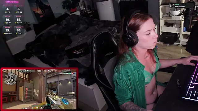 Horny Makima online show from 09-26-25, 07:56