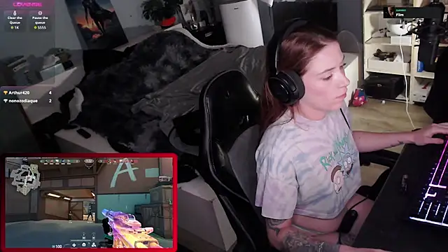 Horny Makima online show from 09-27-25, 09:14