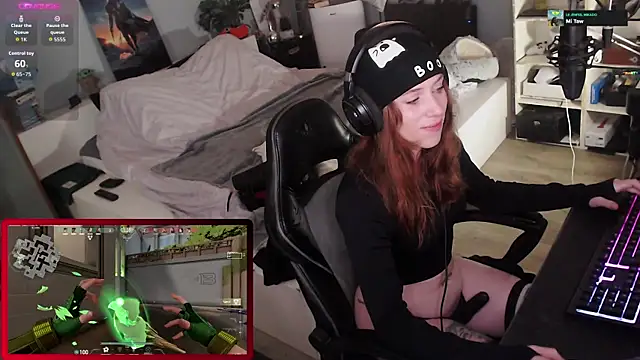 Horny Makima online show from 10-24-25, 09:17