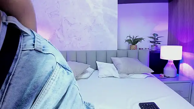 AlissaJoness online show from 09-15-25, 11:54