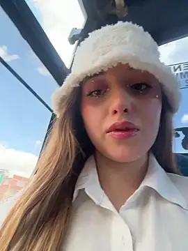 Baby  Otaku online show from 02-25-26, 06:06