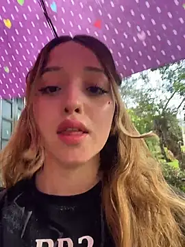 Baby  Otaku online show from 04-01-26, 09:34