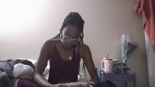 Snapshot of bbyrueee chatting on 03-01-26, 04:25 bbyrueee online show from 03-01-26, 04:25