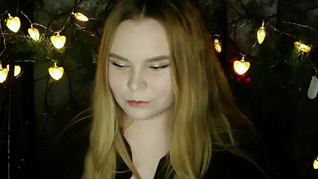 blushing star online show from 02-12-26, 04:02