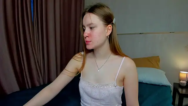 Snapshot of Candy_Cansew chatting on 09-25-25, 12:03 Candy Cansew online show from 09-25-25, 12:03