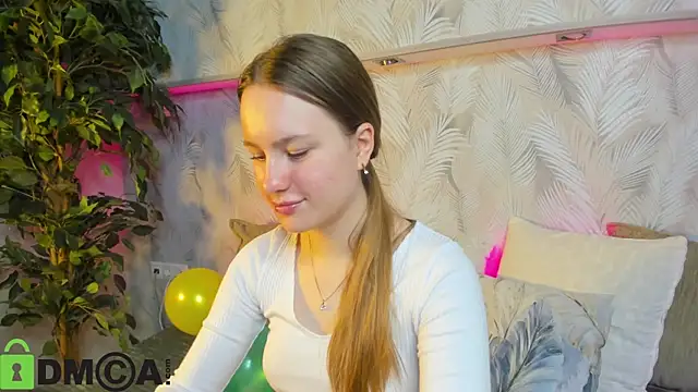 Snapshot of Candy_Cansew chatting on 10-03-25, 01:02 Candy Cansew online show from 10-03-25, 01:02