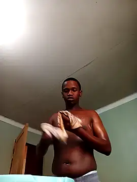 Snapshot of Thenaughtyboy360 chatting on 03-22-25, 03:53 Thenaughtyboy360 online show from 03-22-25, 03:53