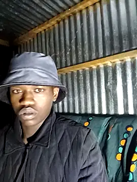 Snapshot of Thenaughtyboy360 chatting on 10-10-25, 01:59 Thenaughtyboy360 online show from 10-10-25, 01:59