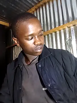 Snapshot of Thenaughtyboy360 chatting on 10-11-25, 04:12 Thenaughtyboy360 online show from 10-11-25, 04:12